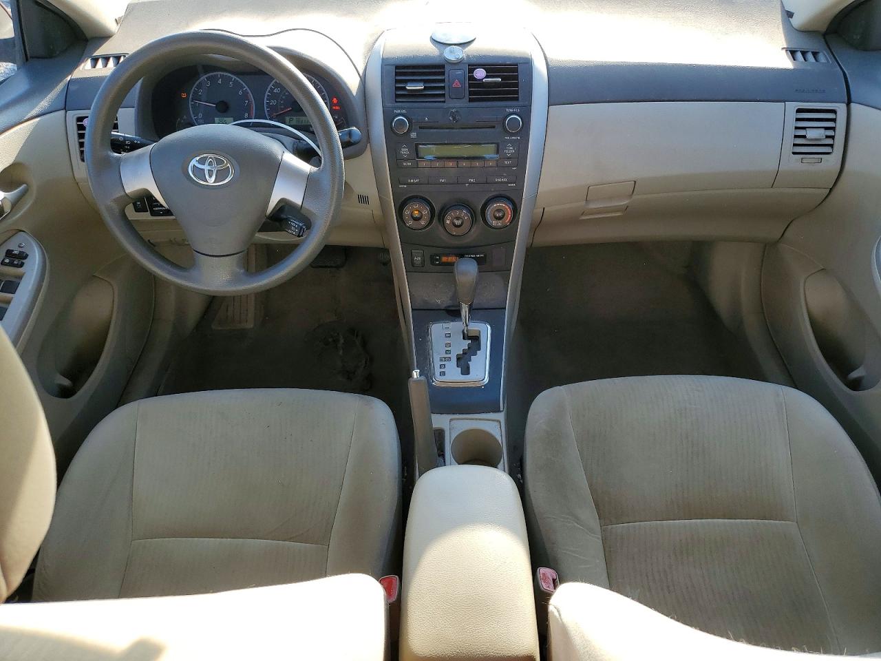 2010 TOYOTA COROLLA BASE photo 15