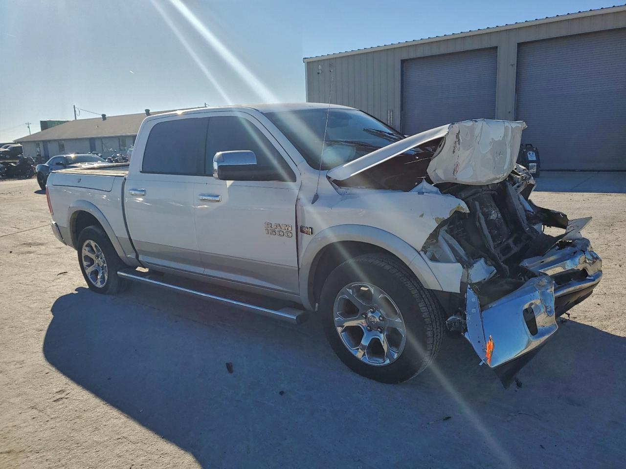 2014 RAM 1500 LARAMIE photo 7