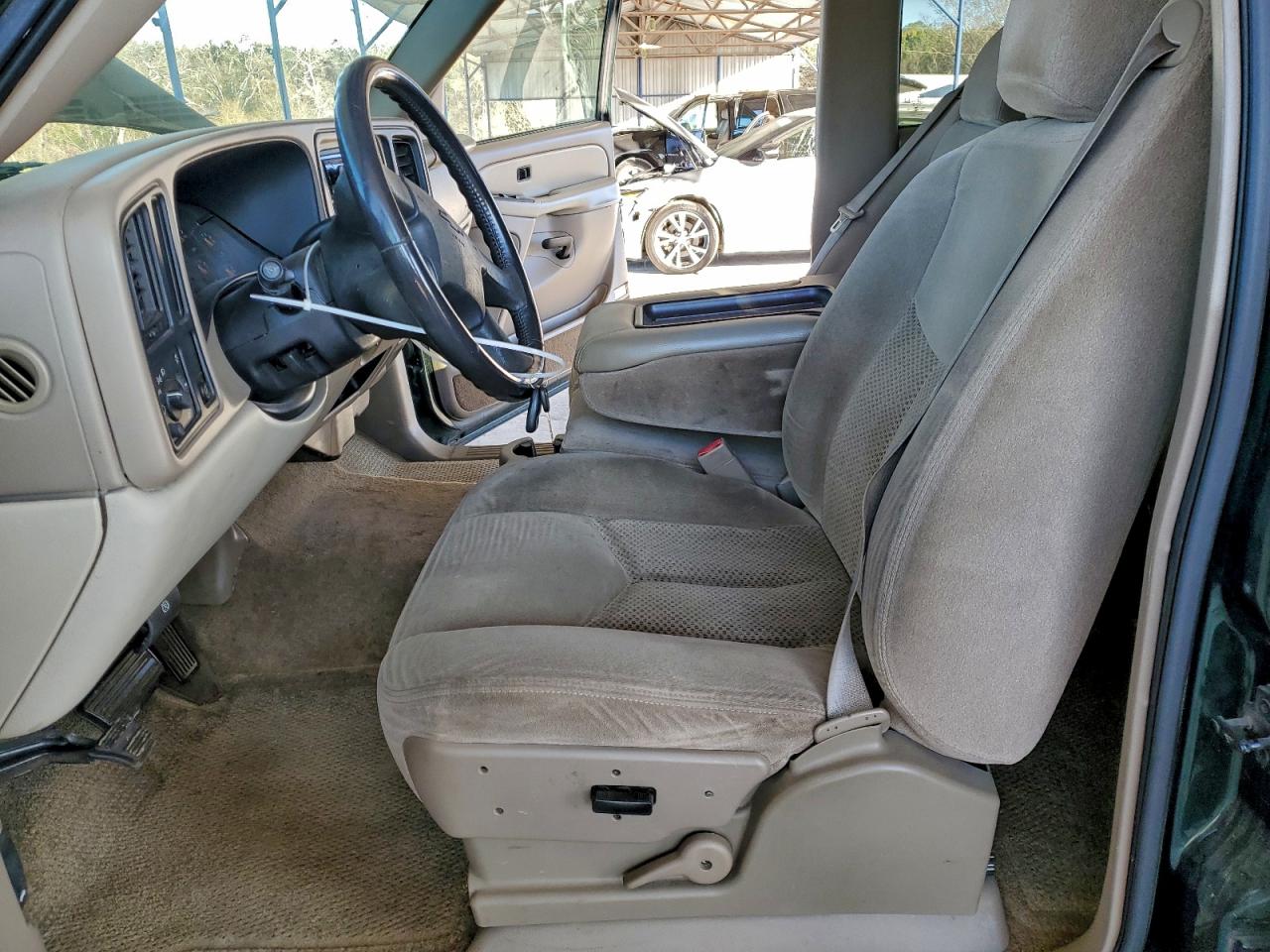 2003 CHEVROLET TAHOE C1500 photo 13