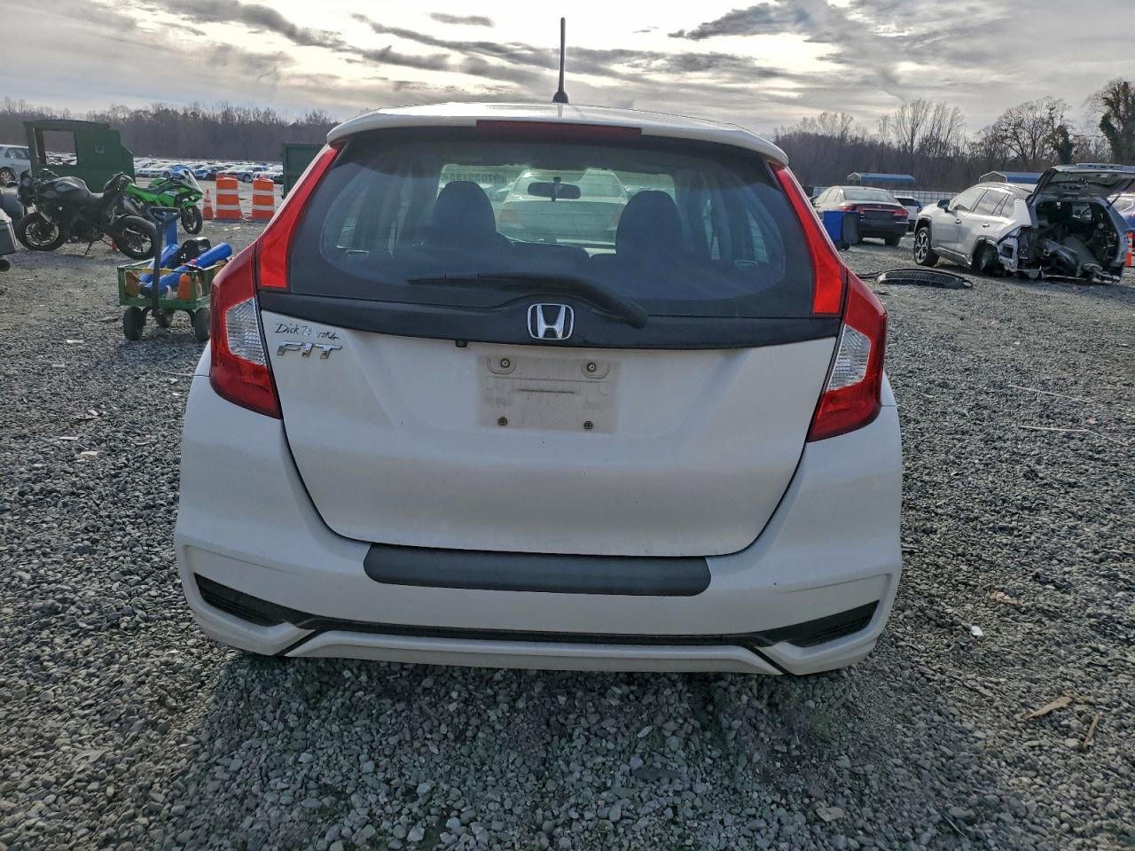 2019 HONDA FIT LX photo 11