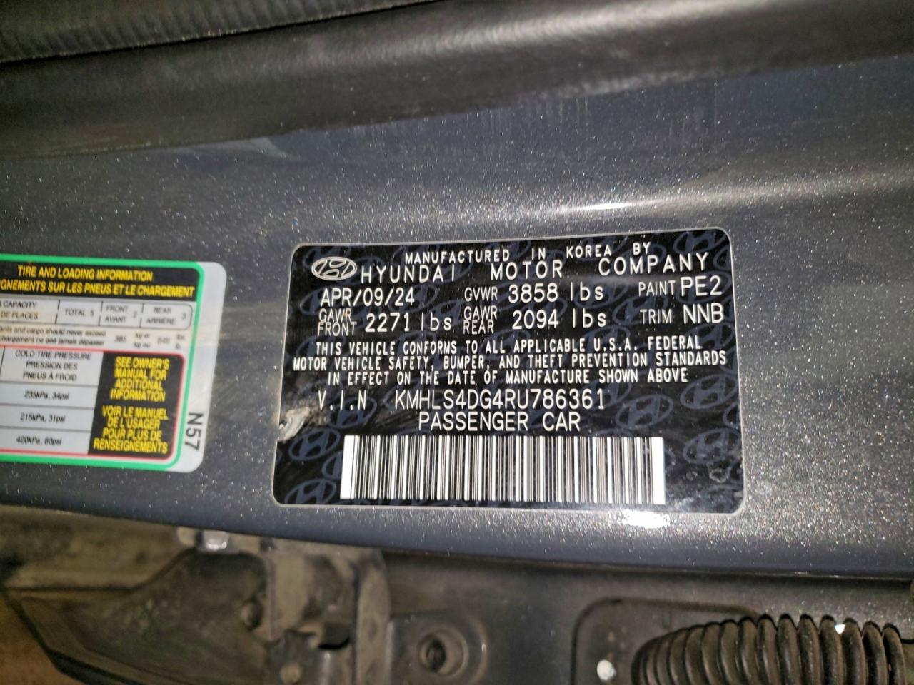 2024 HYUNDAI ELANTRA SEL photo 23