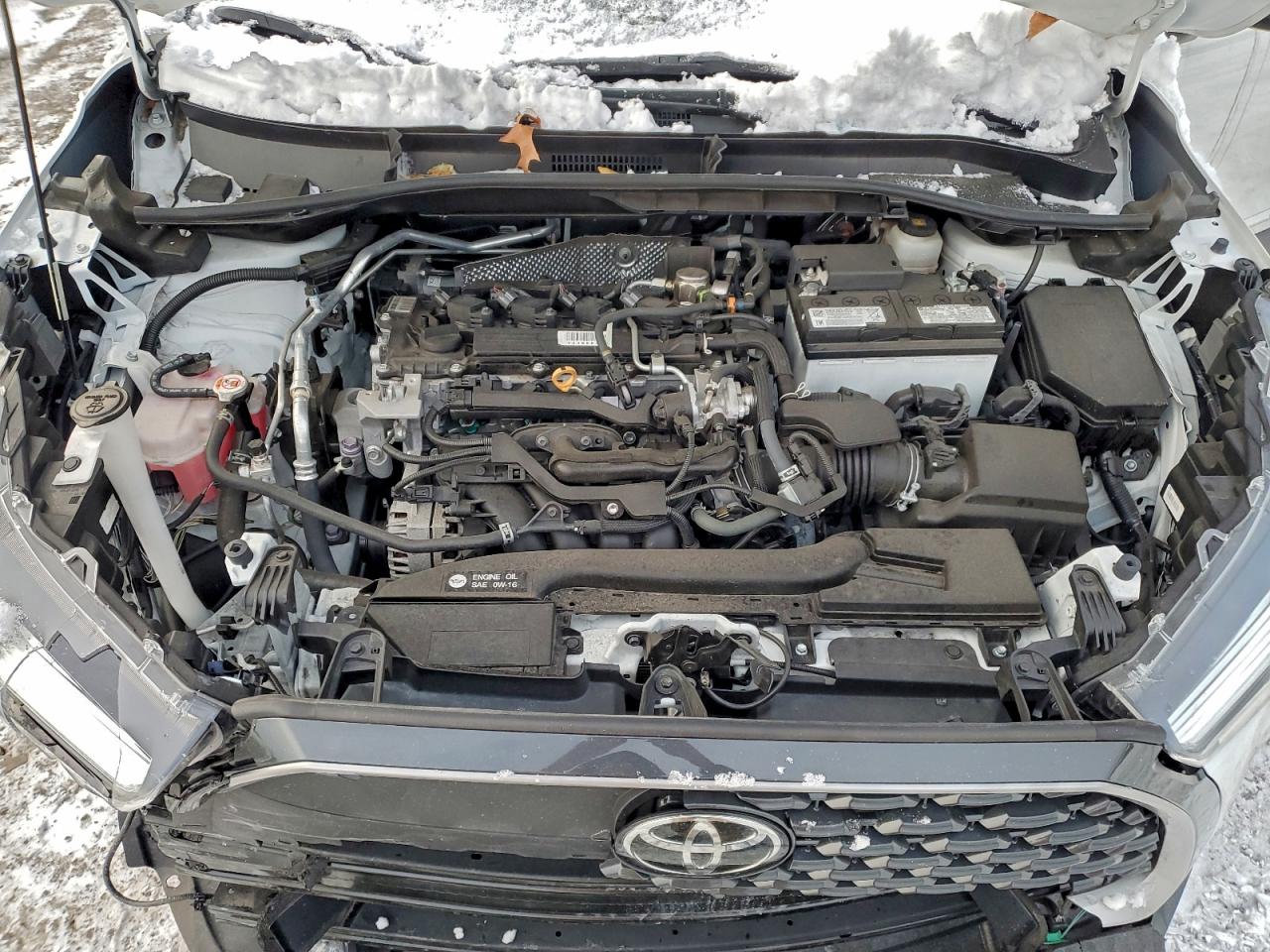 2022 TOYOTA COROLLA CROSS XLE photo 34