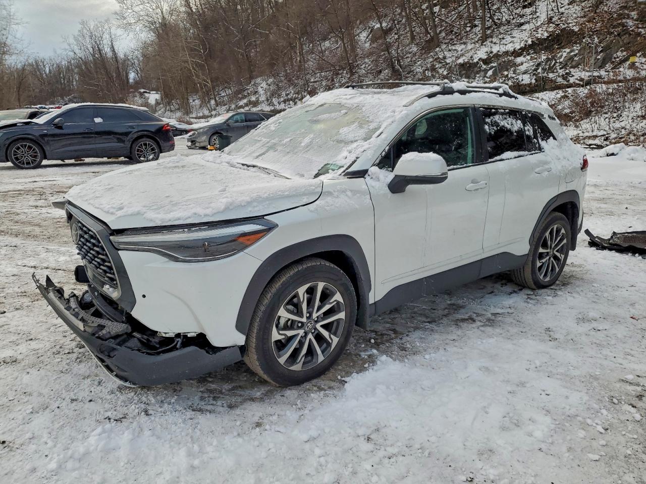 2022 TOYOTA COROLLA CROSS