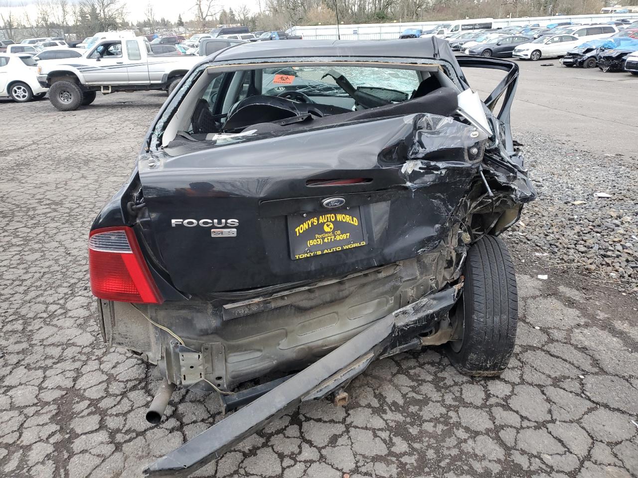 2007 FORD FOCUS ZX4 photo 16
