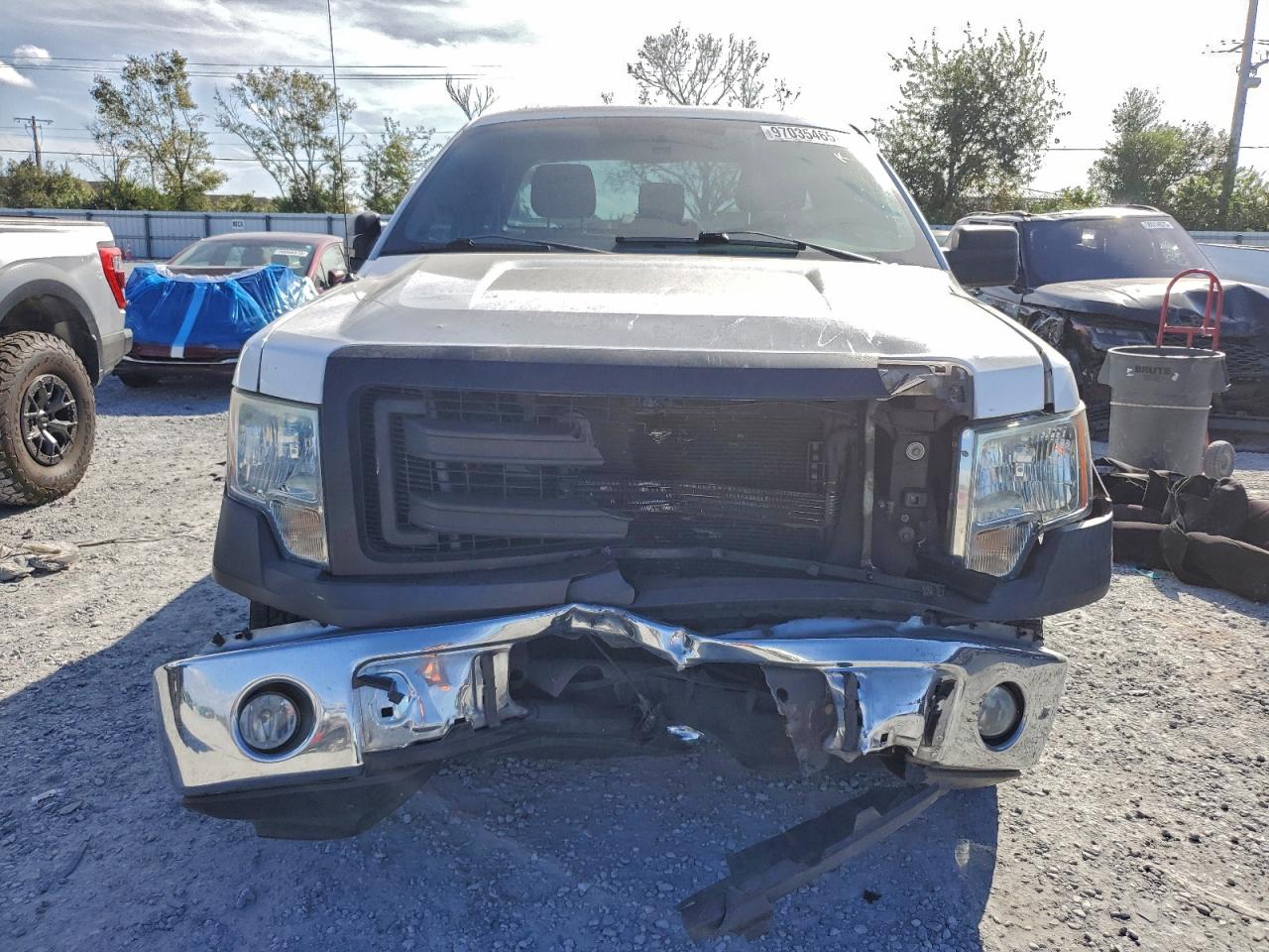2013 FORD F150 photo 9