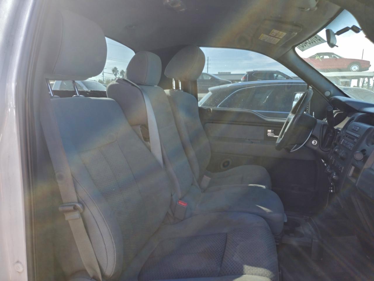 2013 FORD F150 photo 21