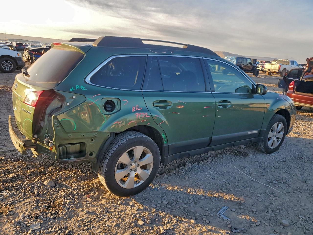 2010 SUBARU OUTBACK 2.5I PREMIUM photo 5