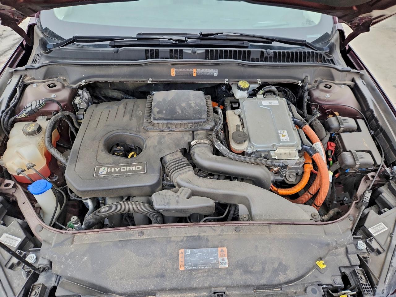 2018 FORD FUSION TITANIUM/PLATINUM HEV photo 31