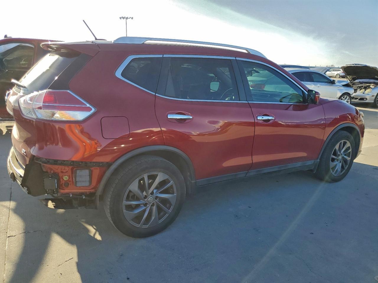 2016 NISSAN ROGUE S photo 5