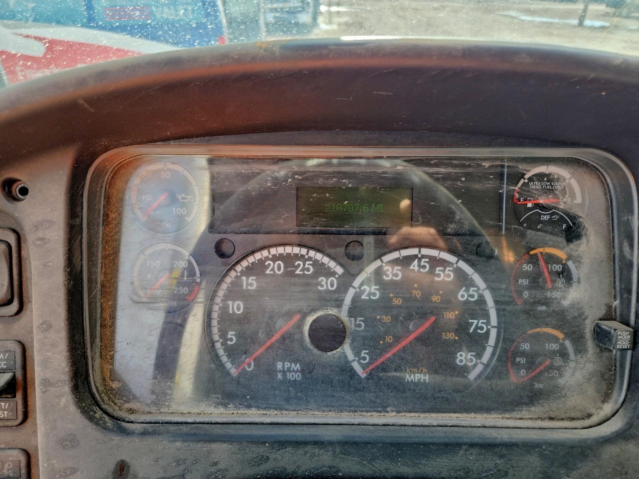 2020 FREIGHTLINER M2 106 MEDIUM DUTY photo 9