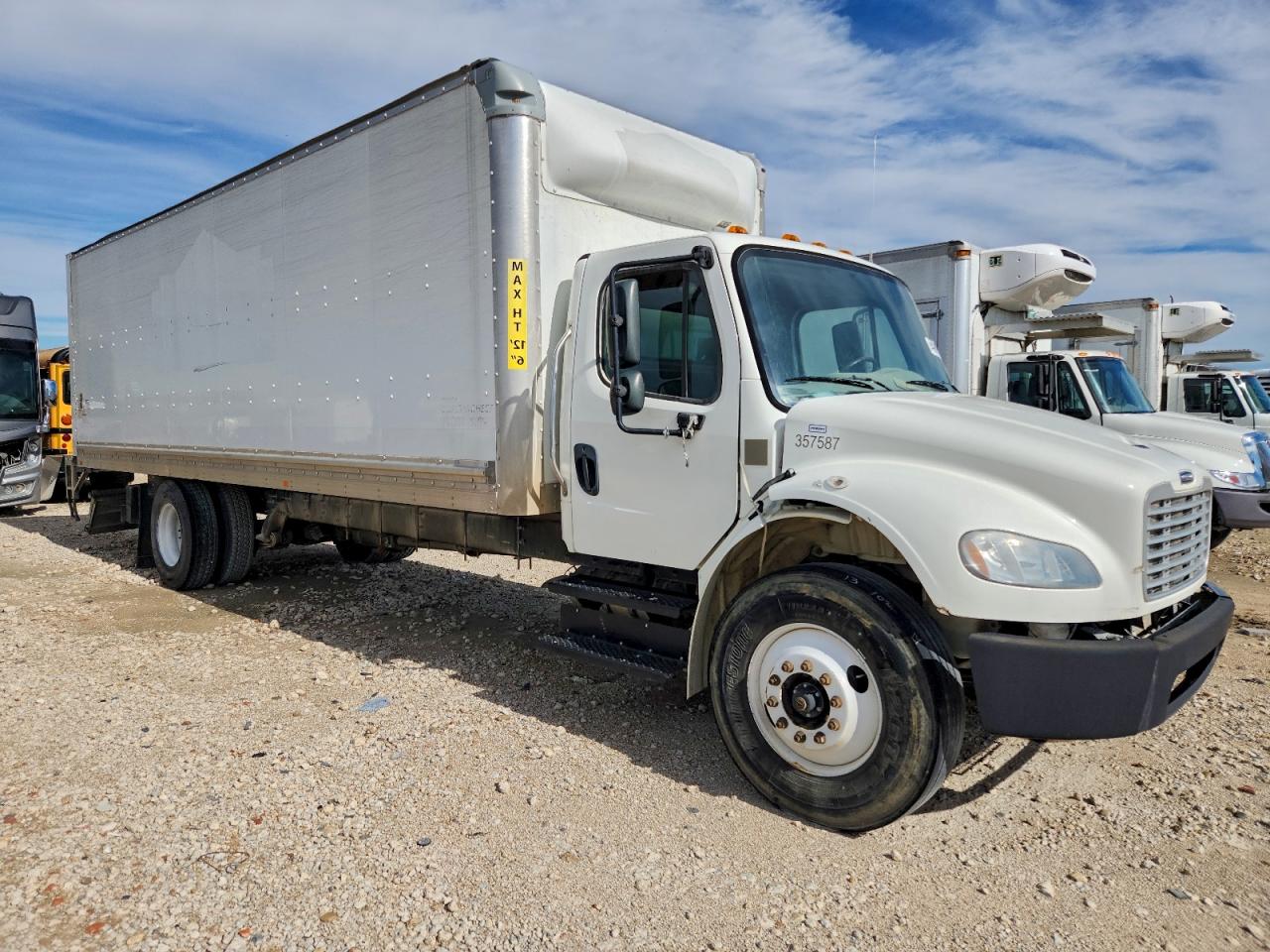 2020 FREIGHTLINER M2 106 MEDIUM DUTY photo 4