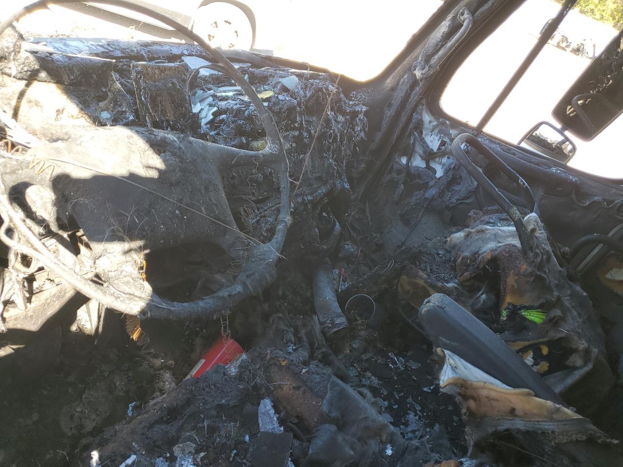 2017 FREIGHTLINER M2 106 MEDIUM DUTY photo 8