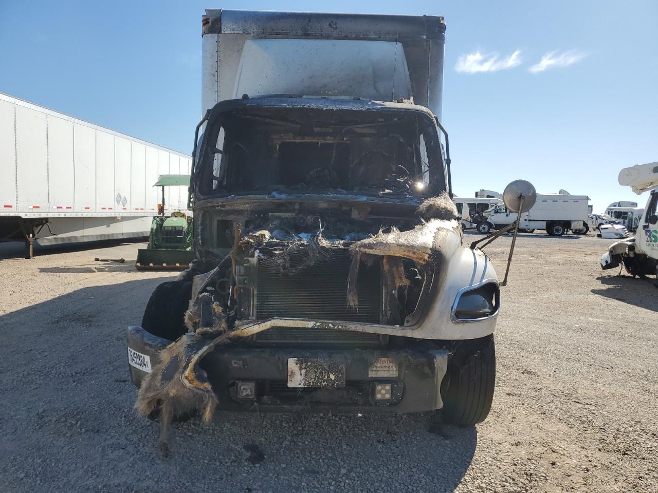 2017 FREIGHTLINER M2 106 MEDIUM DUTY photo 5