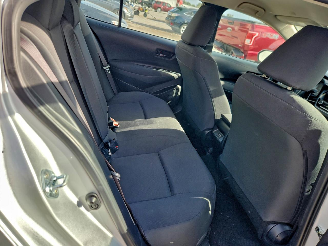 2023 TOYOTA COROLLA LE photo 10