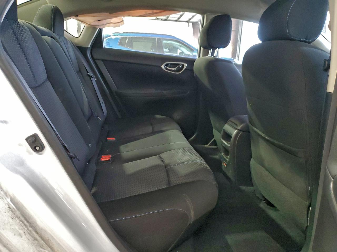 2019 NISSAN SENTRA S photo 10
