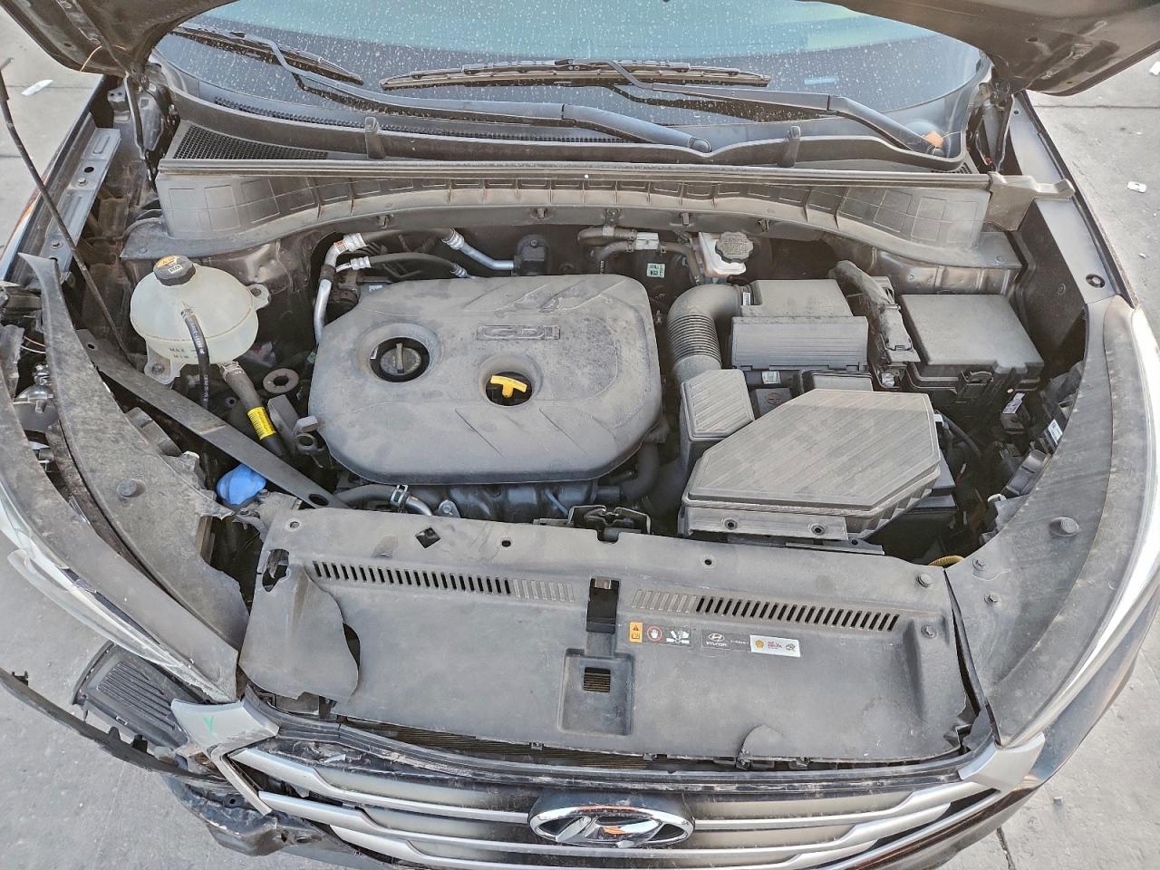 2018 HYUNDAI TUCSON SE photo 12