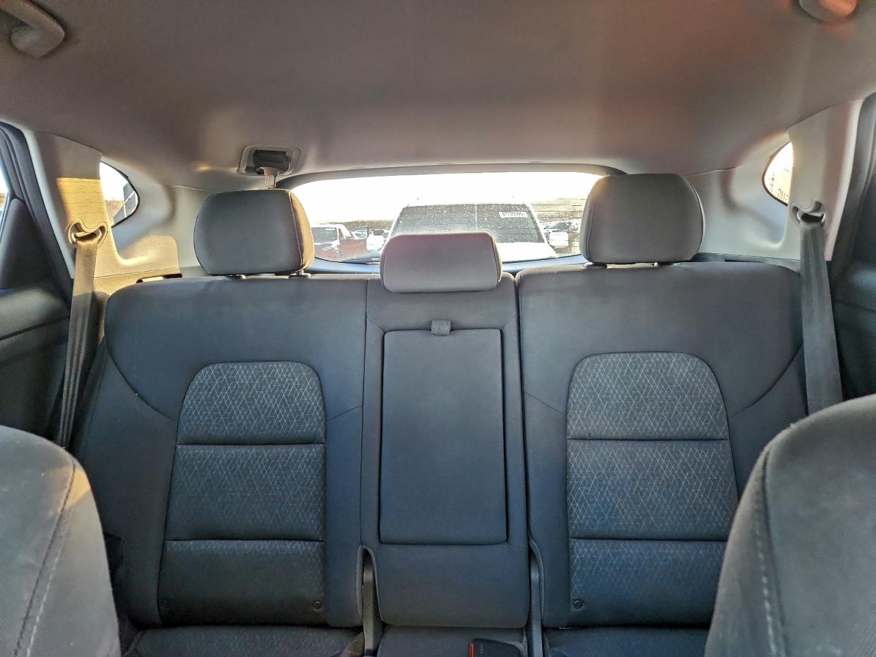 2018 HYUNDAI TUCSON SE photo 10