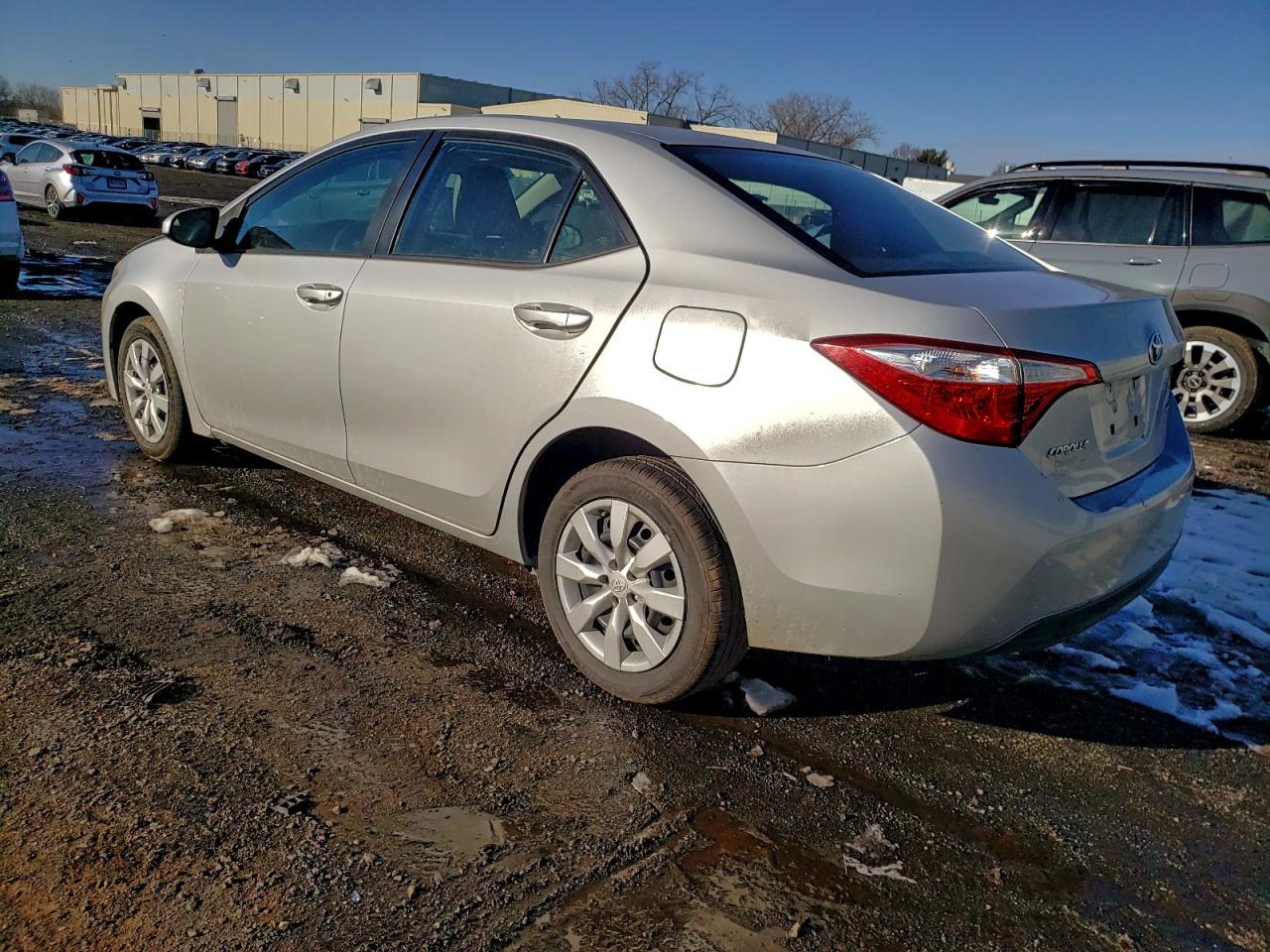 2015 TOYOTA COROLLA L photo 2