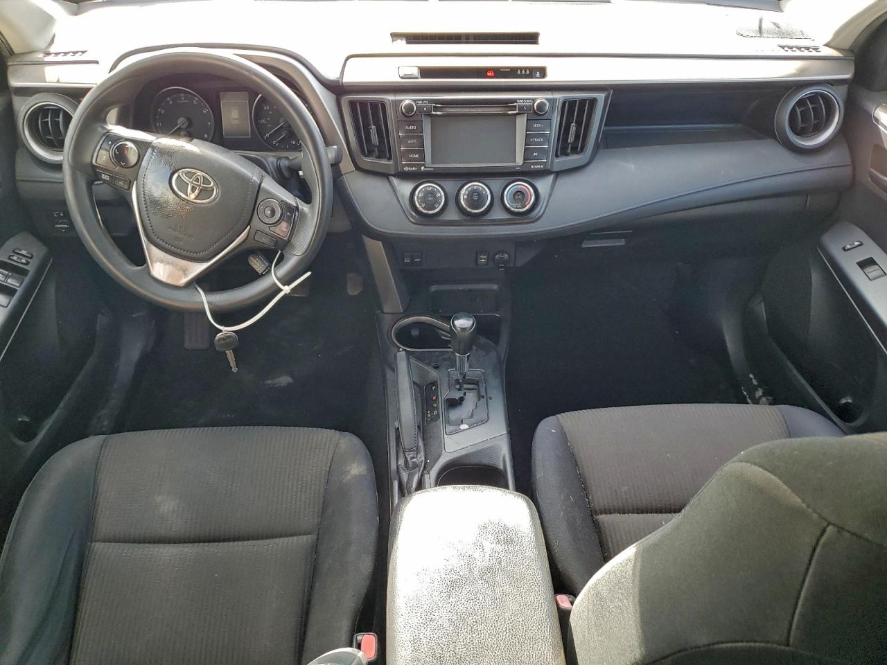 2017 TOYOTA RAV4 LE photo 15