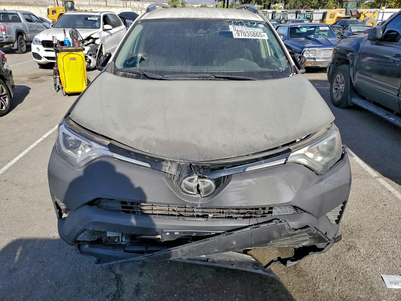2017 TOYOTA RAV4 LE photo 9