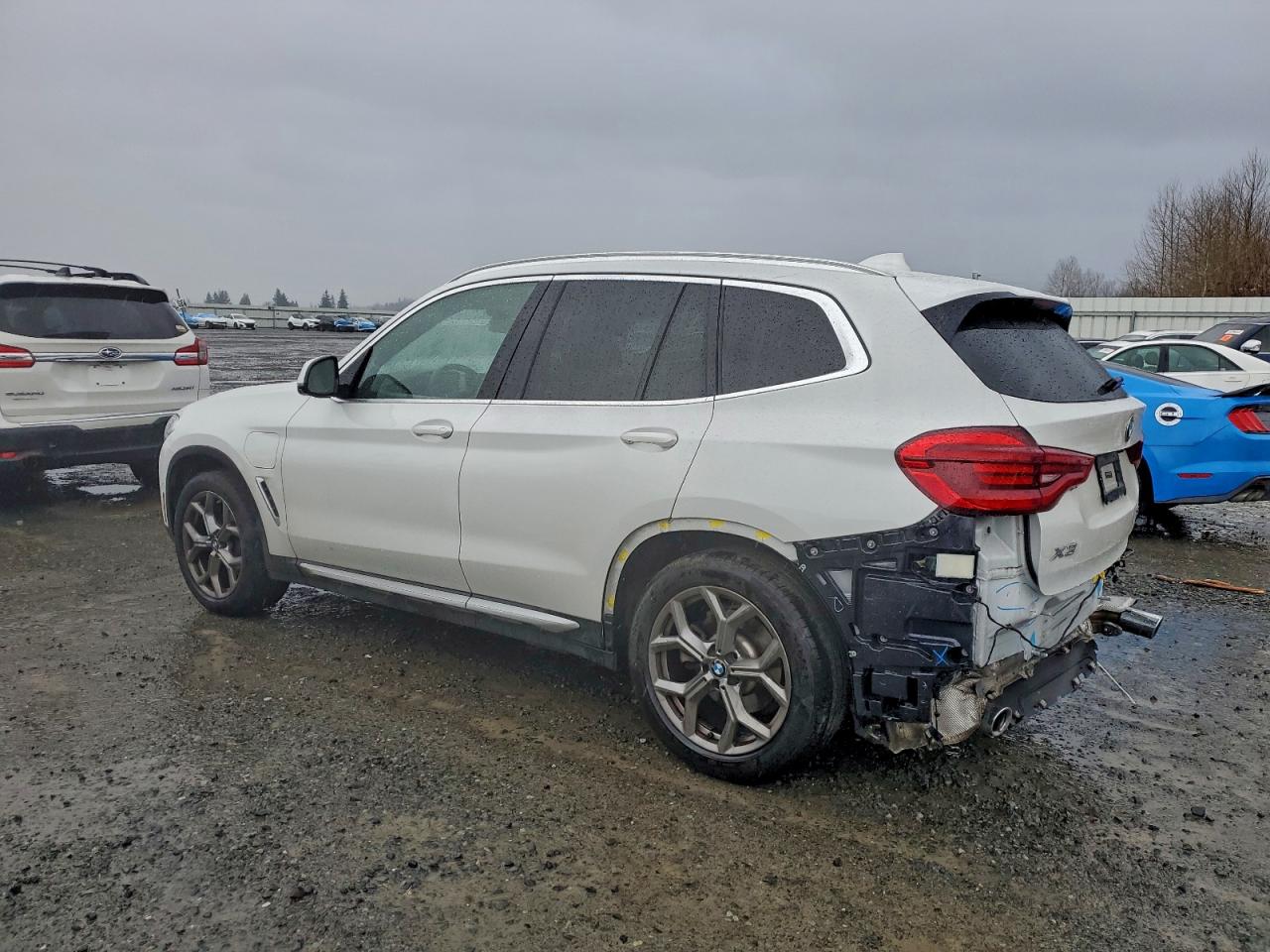 2020 BMW X3 XDRIVE30E photo 4