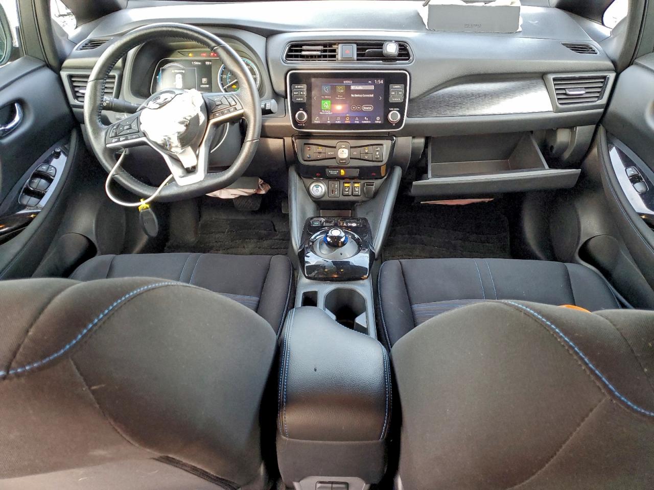 2022 NISSAN LEAF SV photo 15