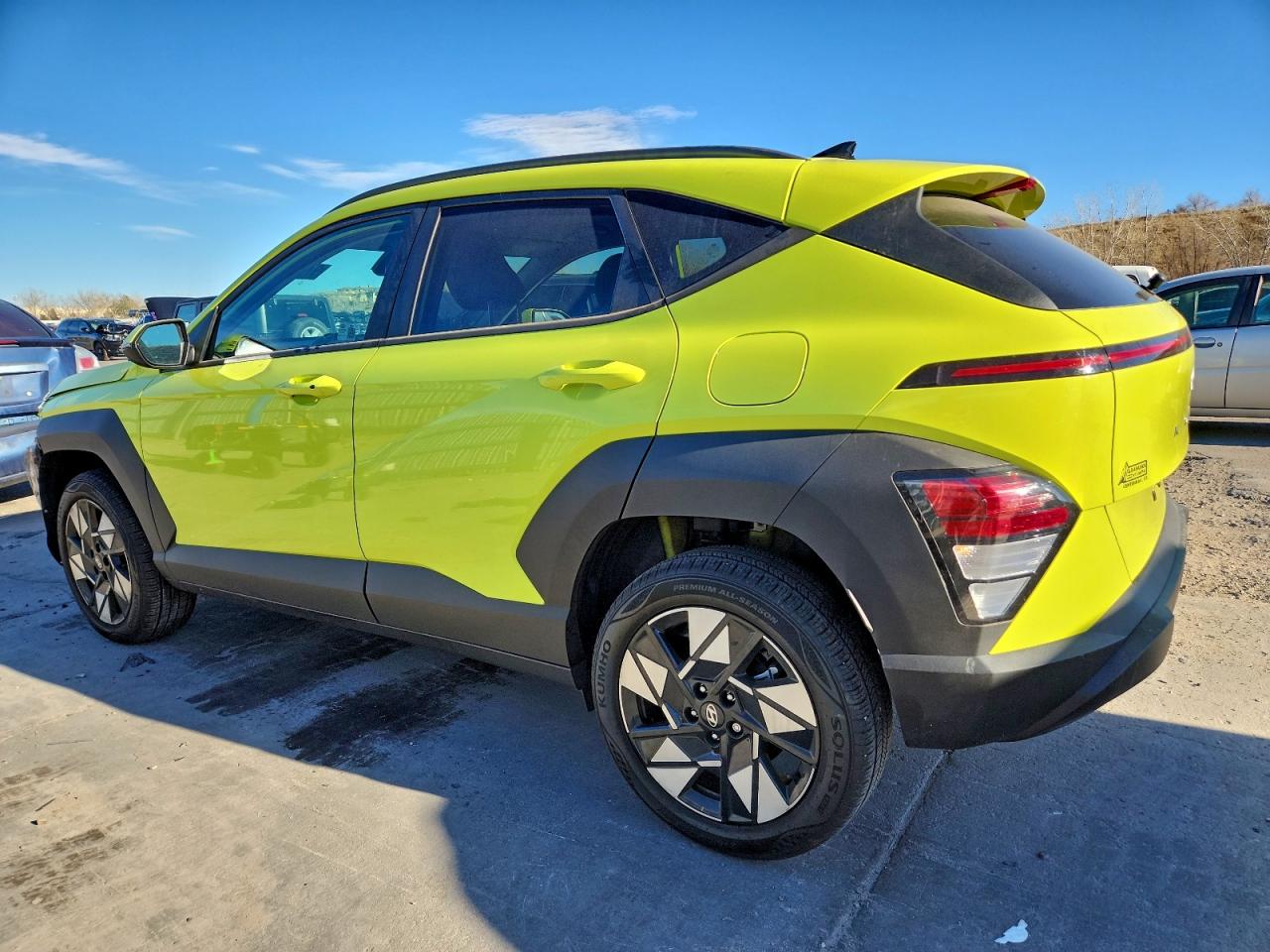 2024 HYUNDAI KONA SEL photo 4