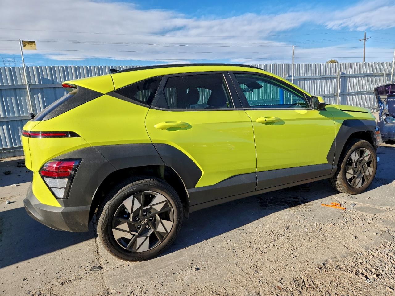 2024 HYUNDAI KONA SEL photo 7