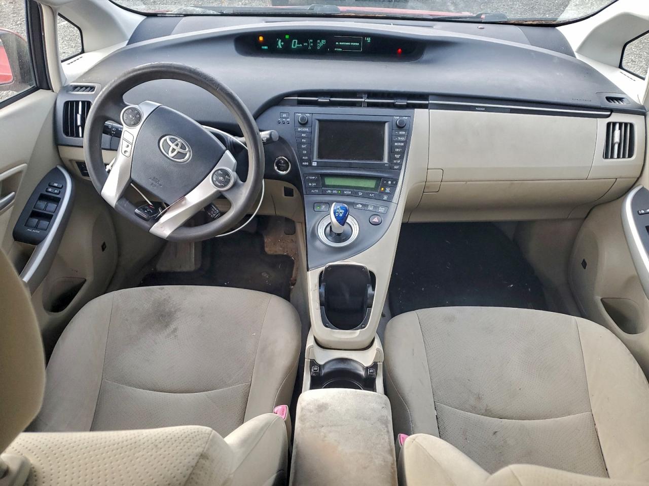 2011 TOYOTA PRIUS photo 8