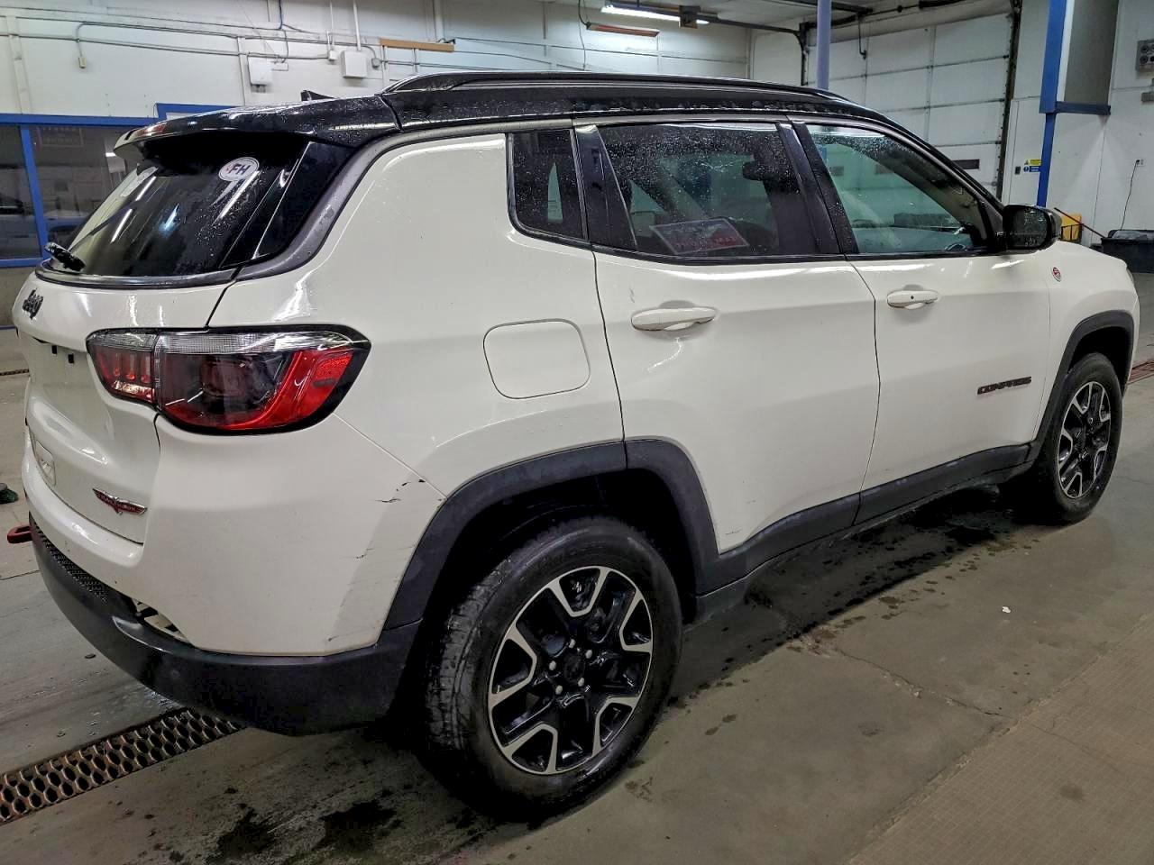 2021 JEEP COMPASS TRAILHAWK photo 5