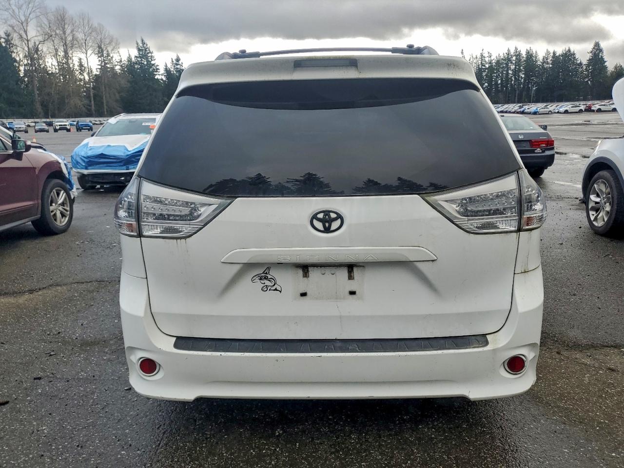 2014 TOYOTA SIENNA SPORT photo 16