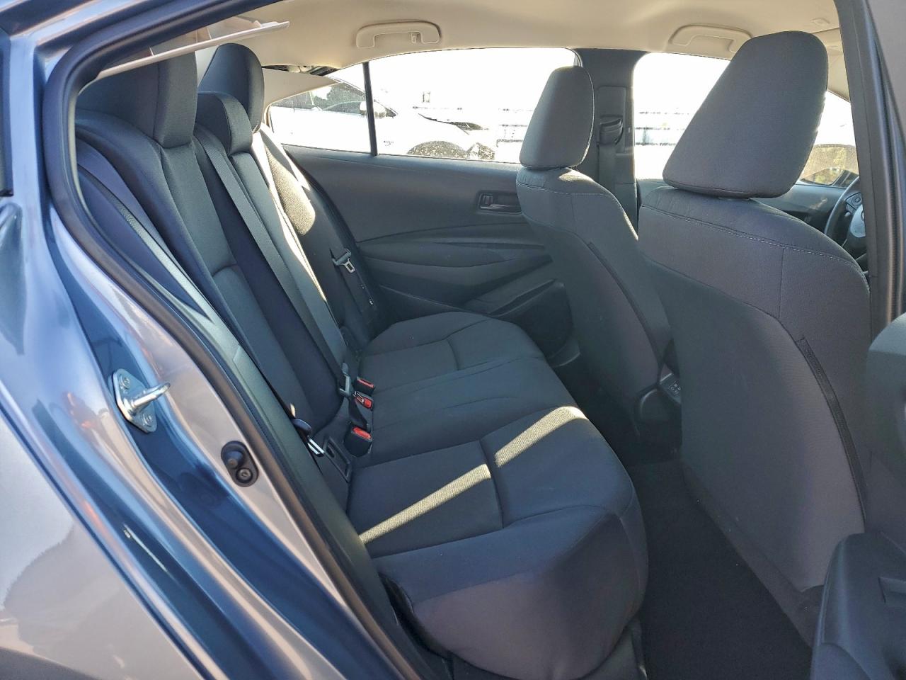 2024 TOYOTA COROLLA LE photo 28