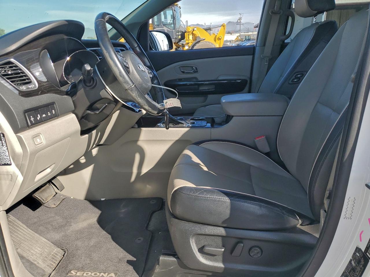 2019 KIA SEDONA EX photo 13