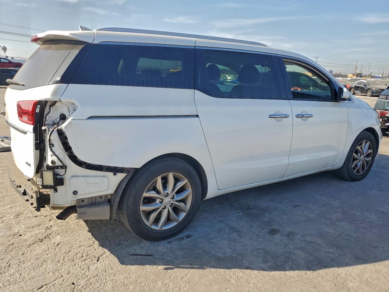 2019 KIA SEDONA EX photo 5
