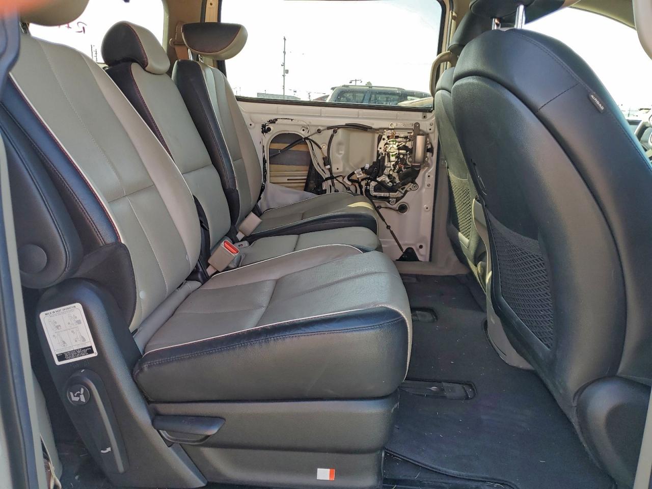 2019 KIA SEDONA EX photo 21