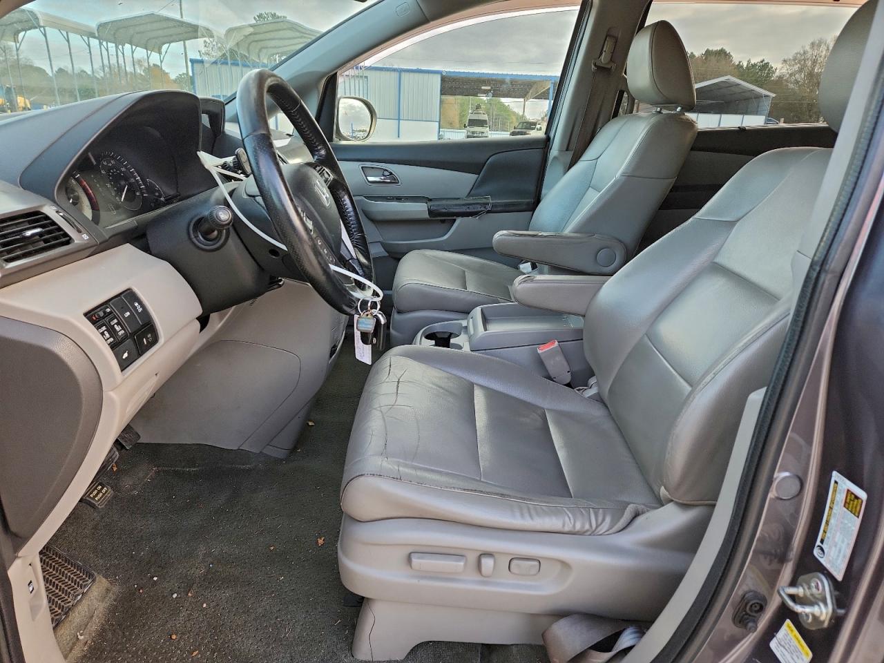 2016 HONDA ODYSSEY EXL photo 19