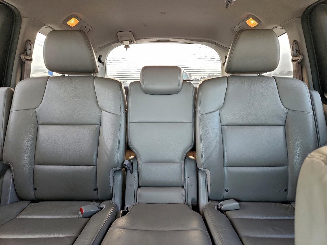 2016 HONDA ODYSSEY EXL photo 28