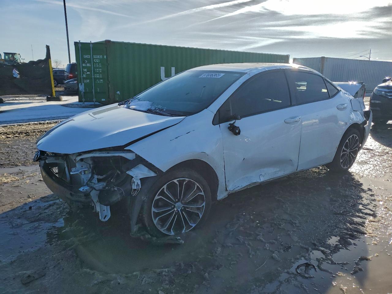 2015 TOYOTA COROLLA