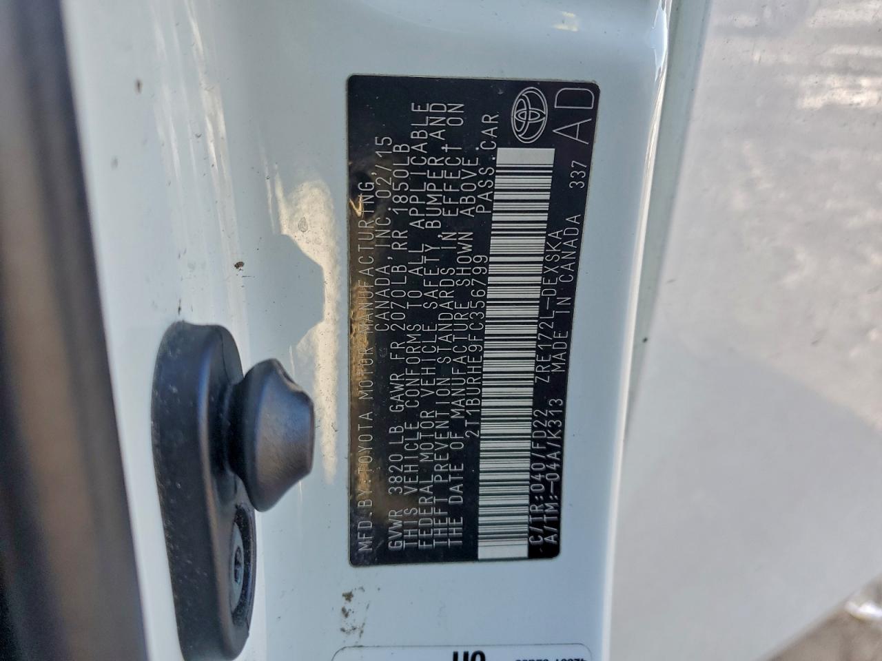2015 TOYOTA COROLLA L photo 25