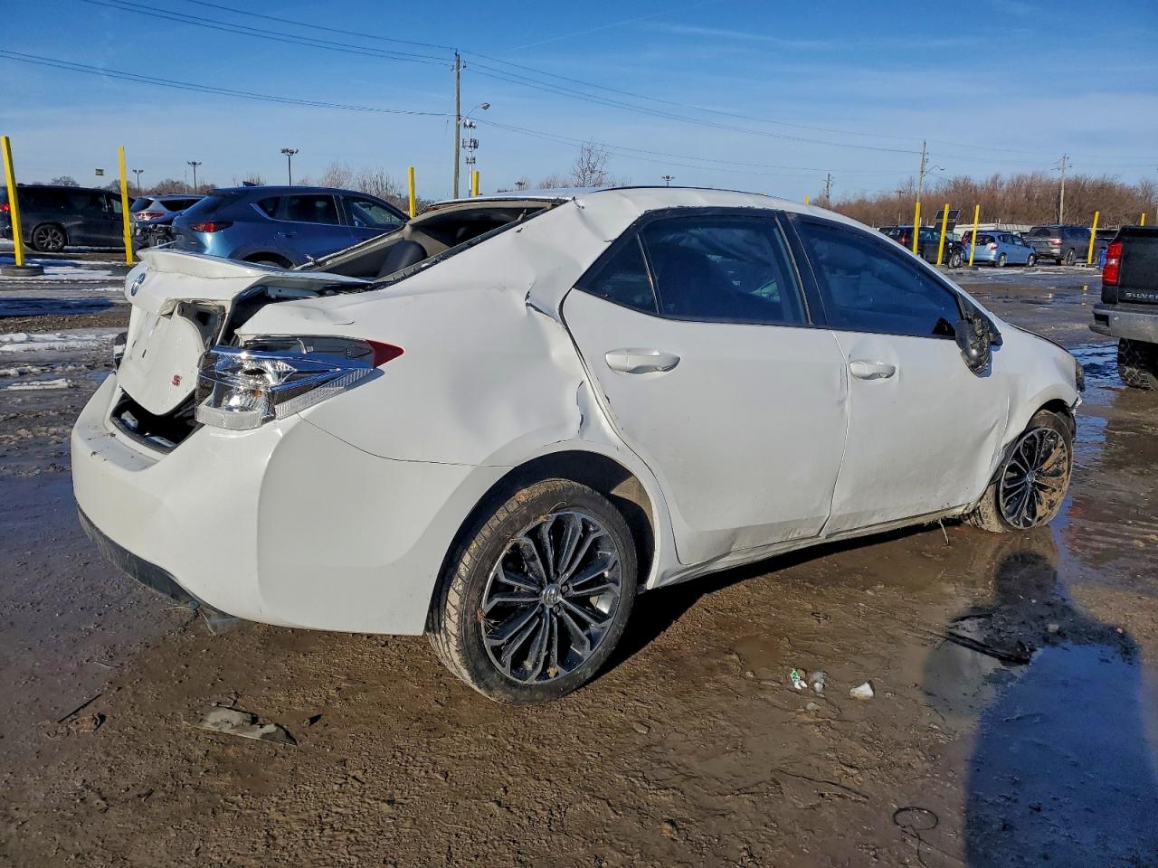 2015 TOYOTA COROLLA L photo 5