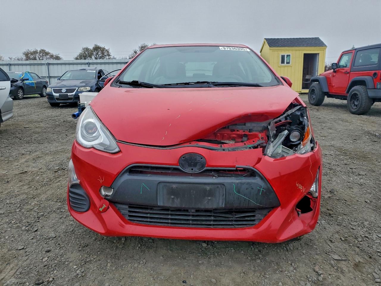 2016 TOYOTA PRIUS C ONE photo 9