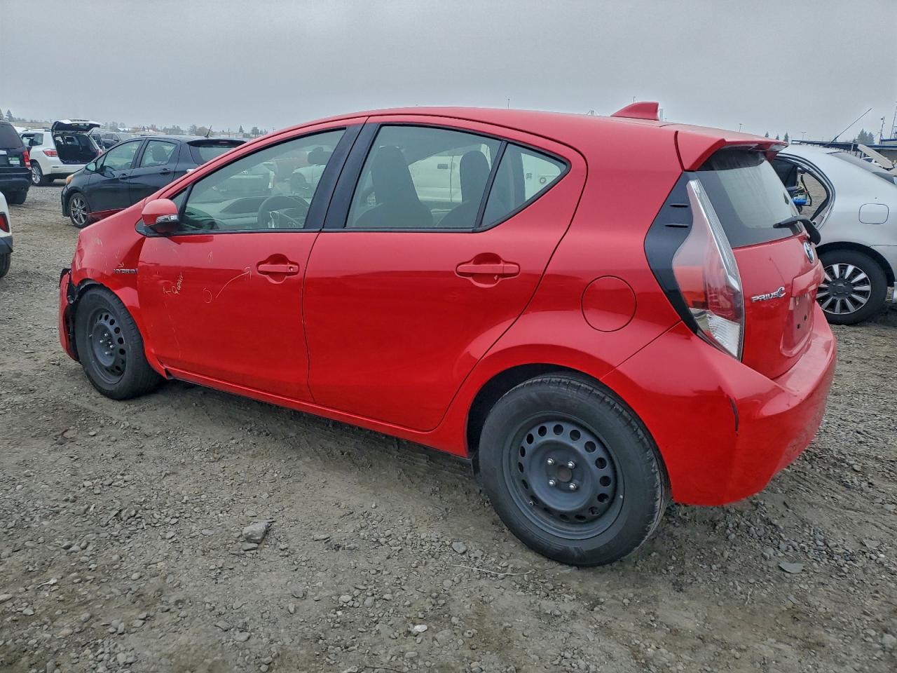 2016 TOYOTA PRIUS C ONE photo 3
