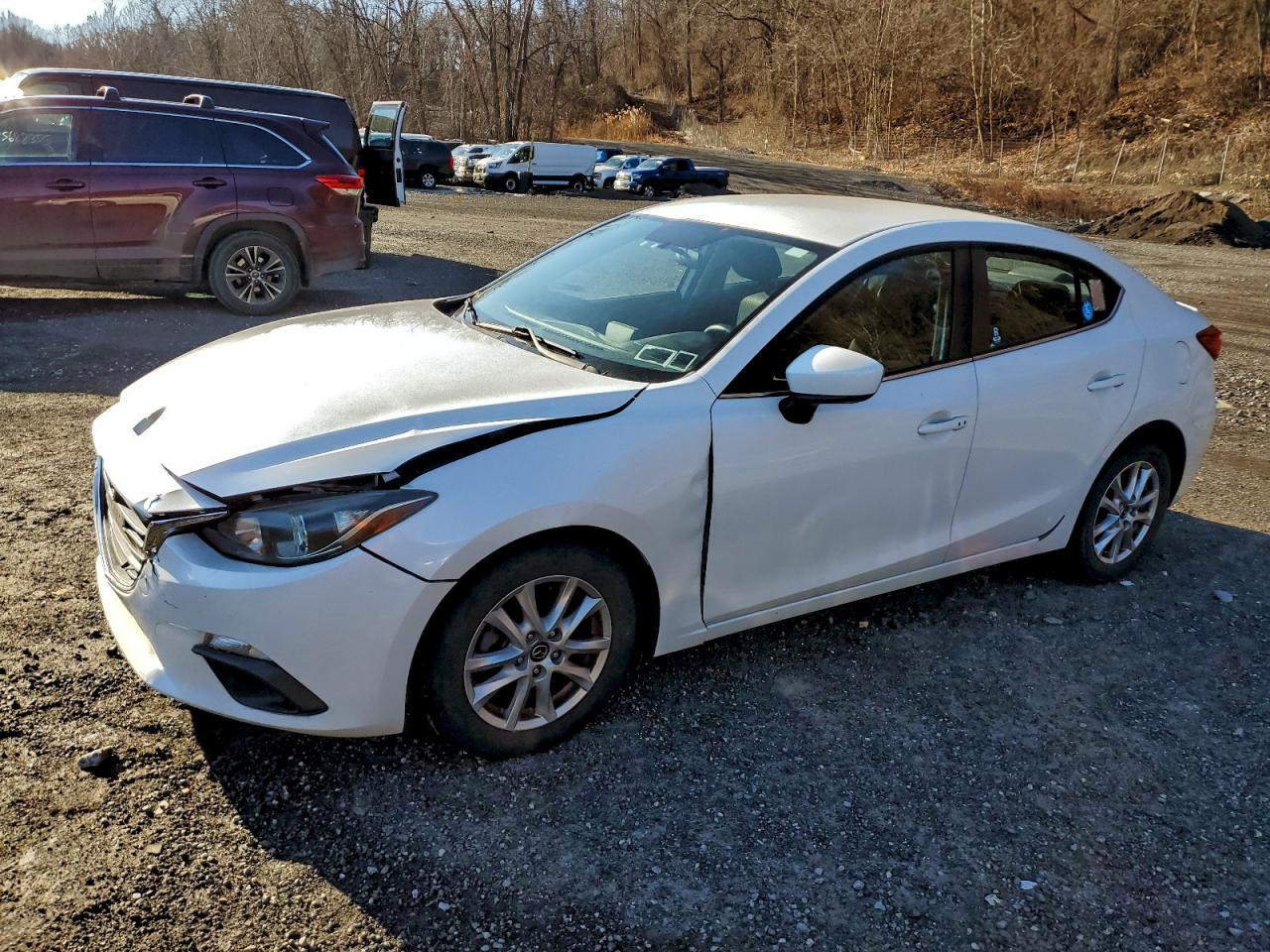 2014 MAZDA 3