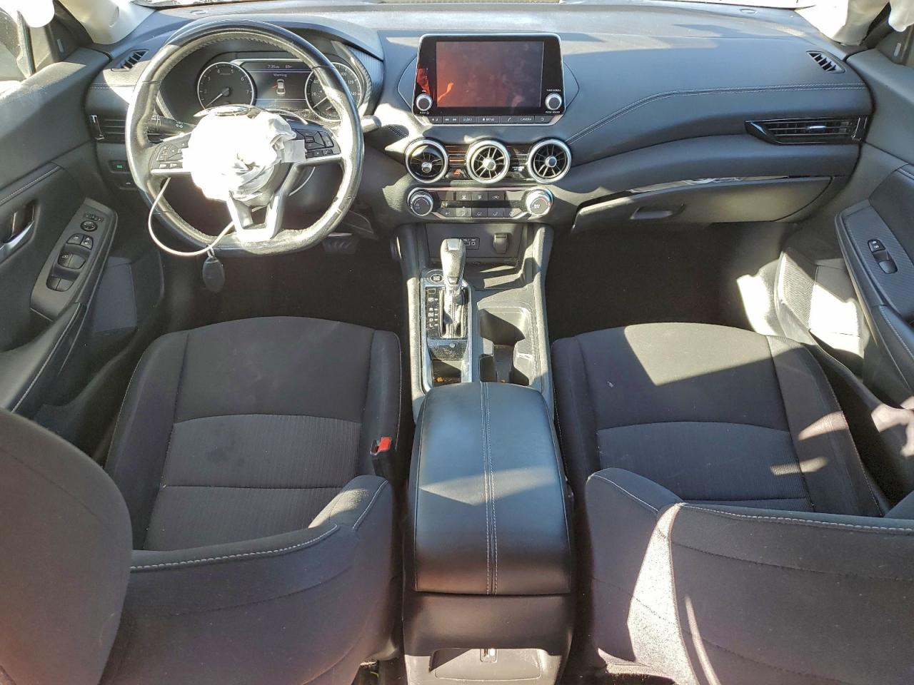2022 NISSAN SENTRA SV photo 8