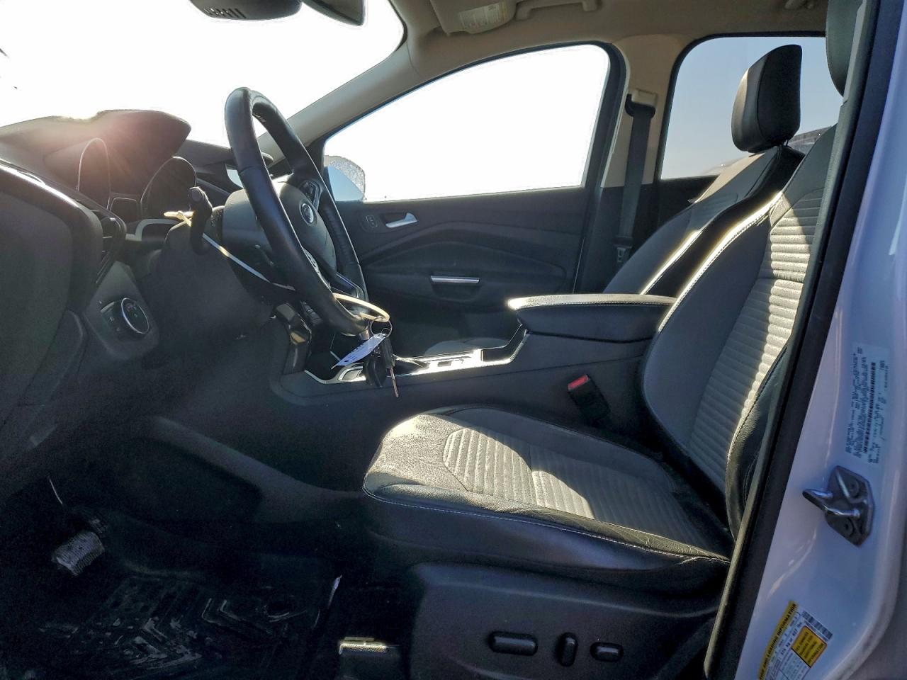 2018 FORD ESCAPE SE photo 7