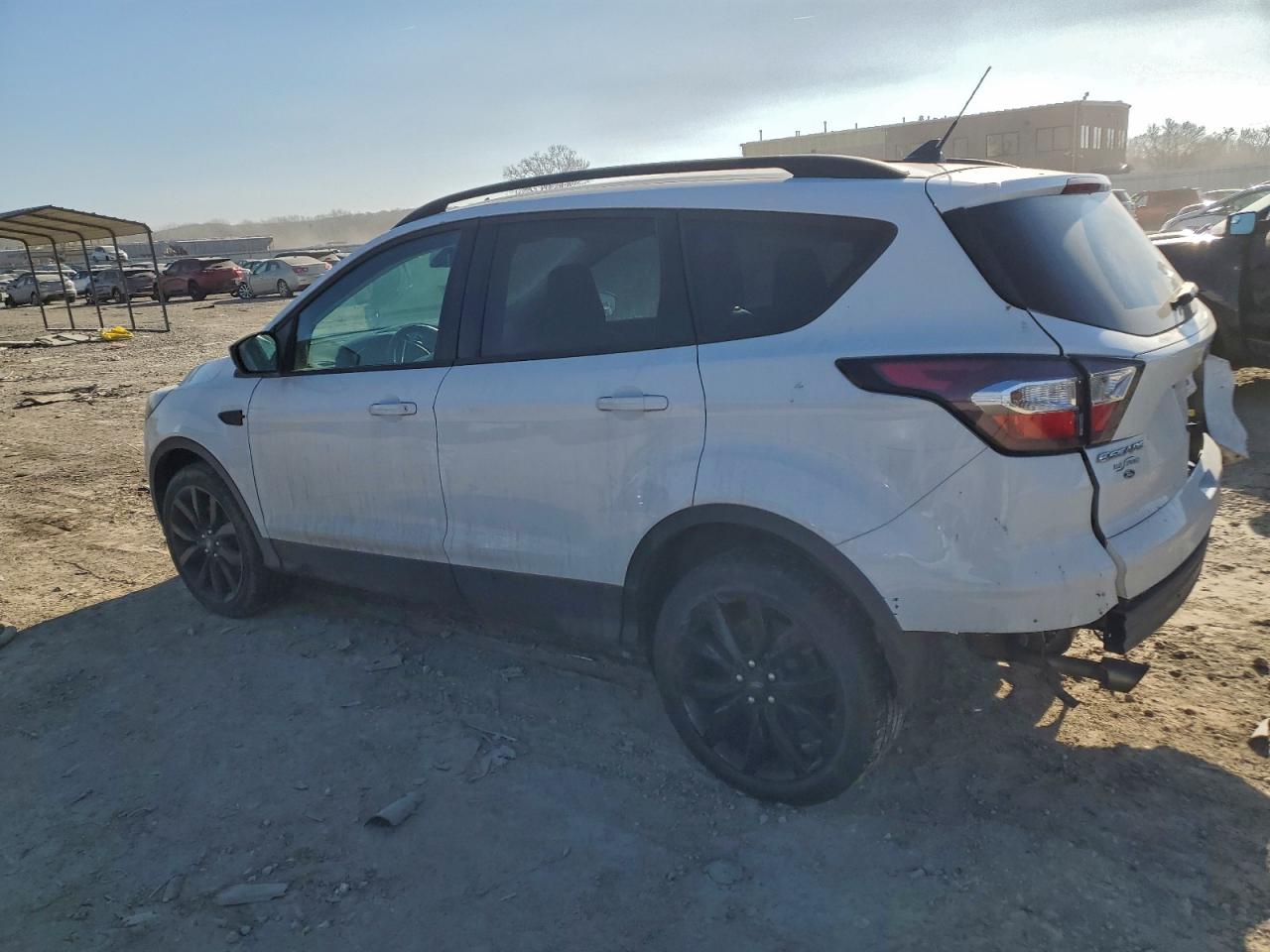 2018 FORD ESCAPE SE photo 2