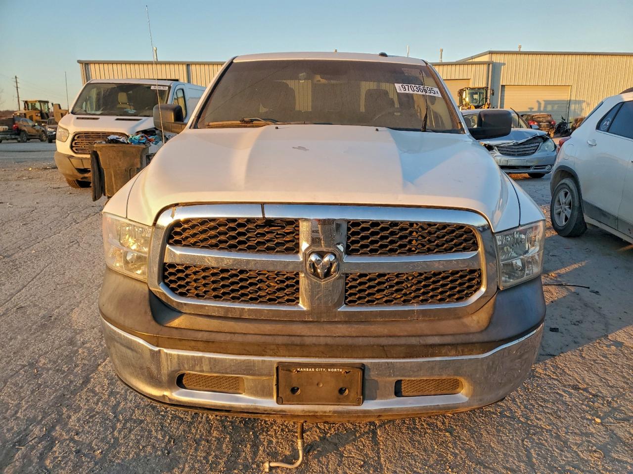 2016 RAM 1500 ST photo 5