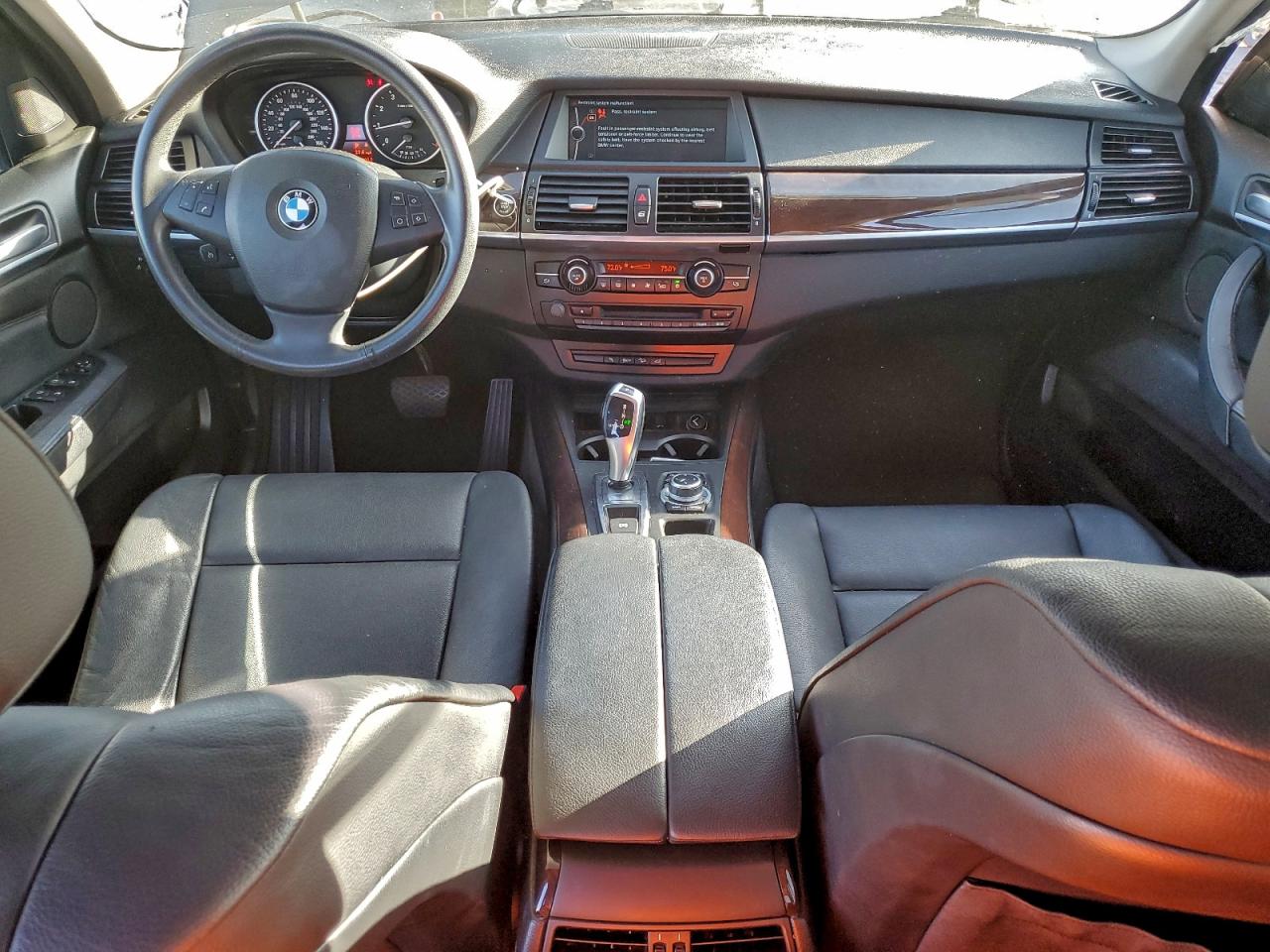 2011 BMW X5 XDRIVE35I photo 8
