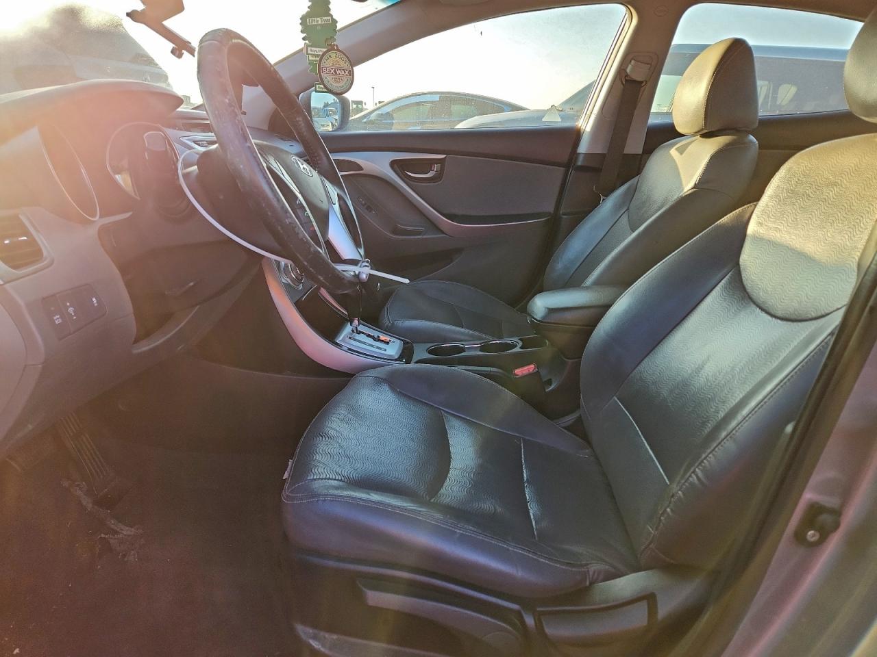 2012 HYUNDAI ELANTRA GLS photo 7