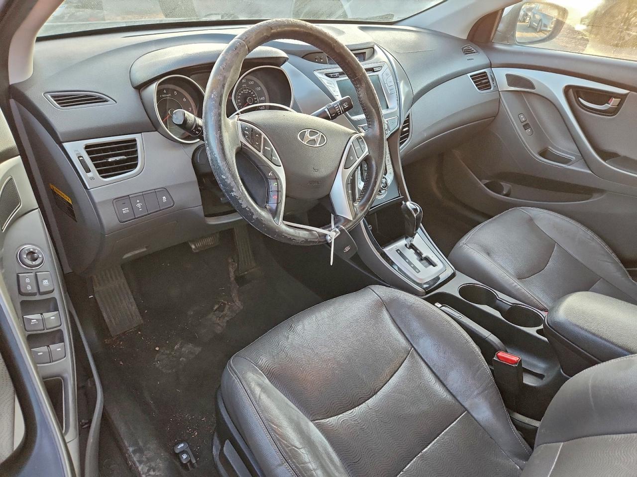 2012 HYUNDAI ELANTRA GLS photo 8